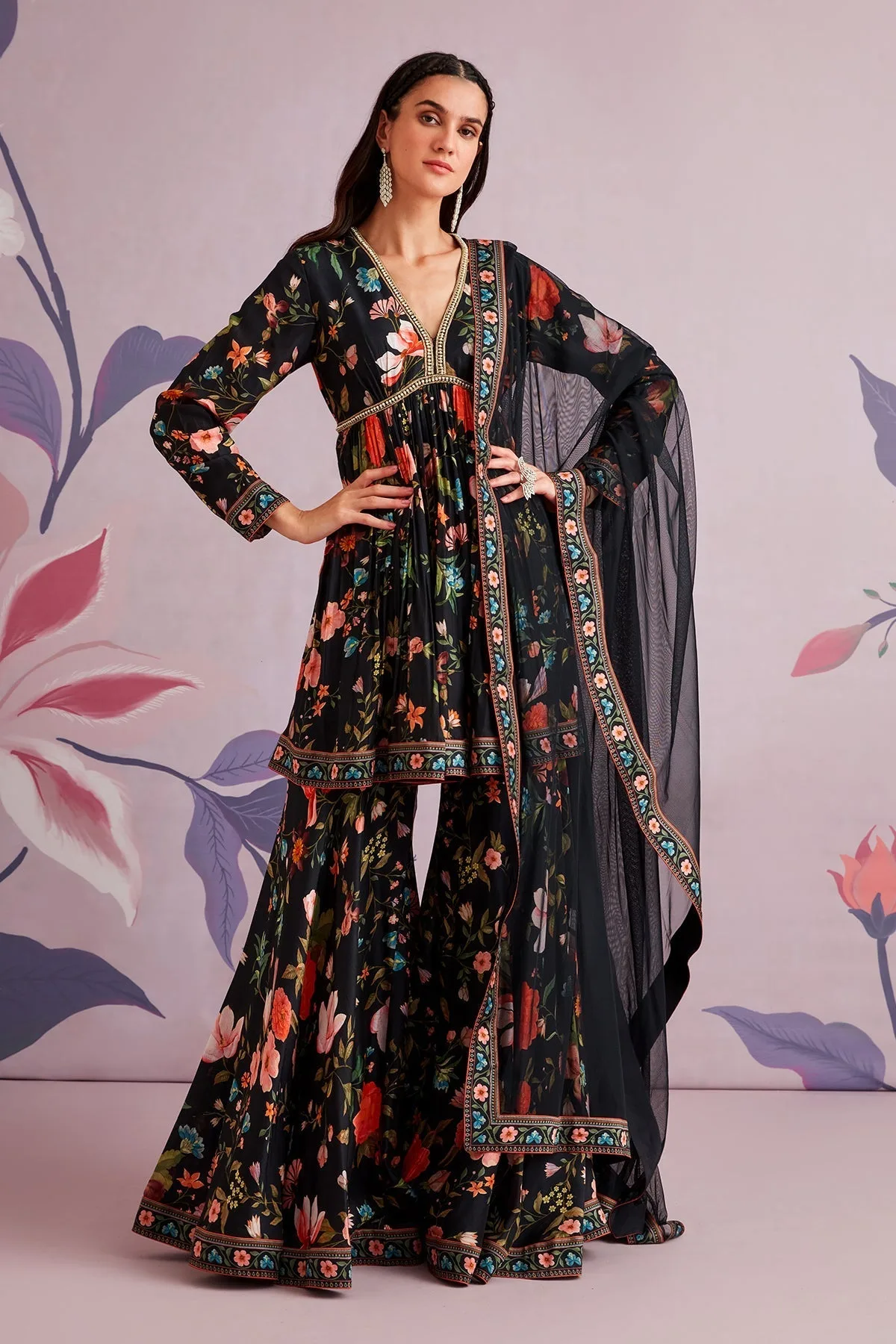 Florian In Black by Ridhi Mehra, black anarkali