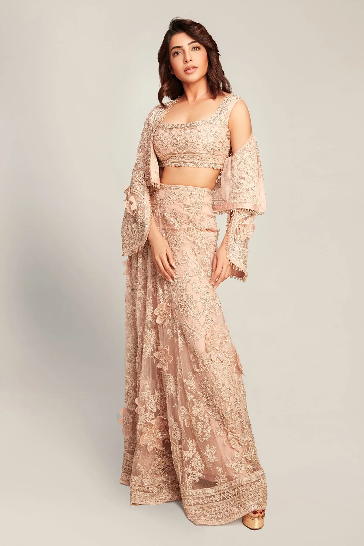 Samantha Prabhu In Lady Saree Skirt Set by Ridhi Mehra in pink