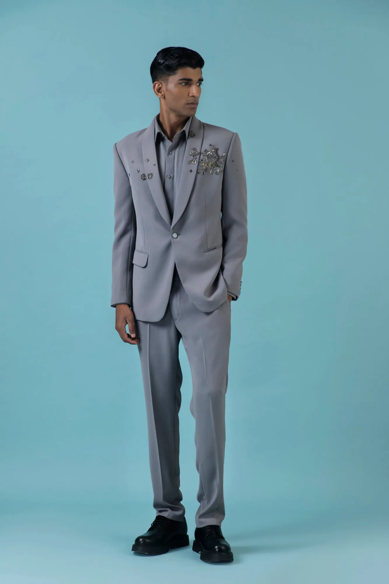 Grey Jungle Tuxedo by Qbik