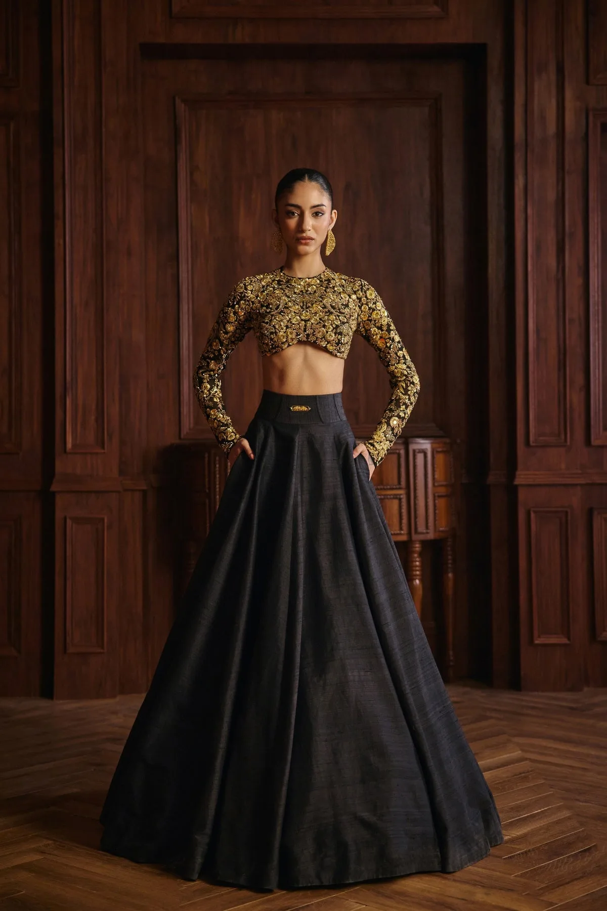 Azra by Mahima Mahajan, lehenga, view 2