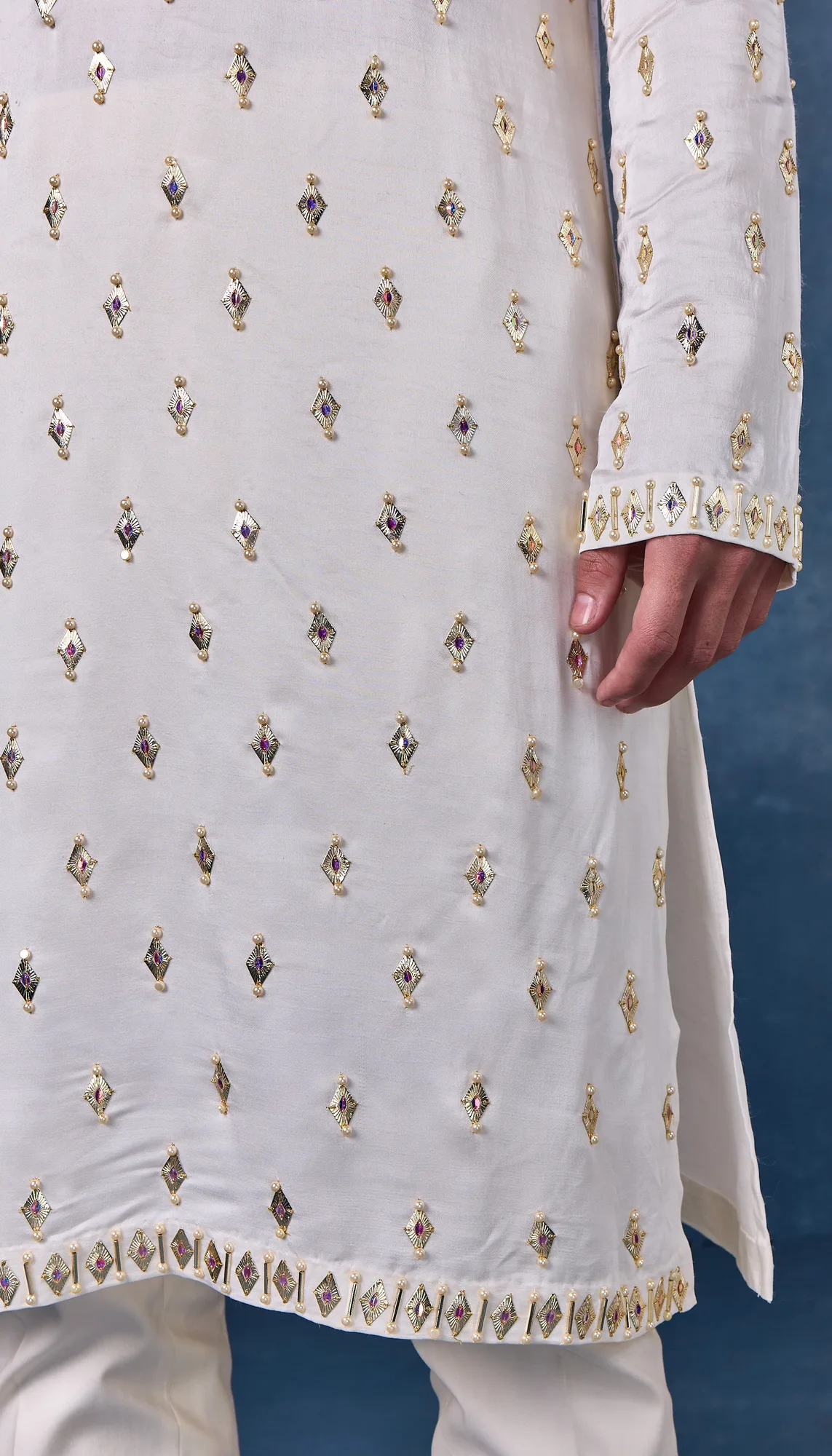 Moonlit Ivory - Kurta Set by Papa Don't Preach, view 4