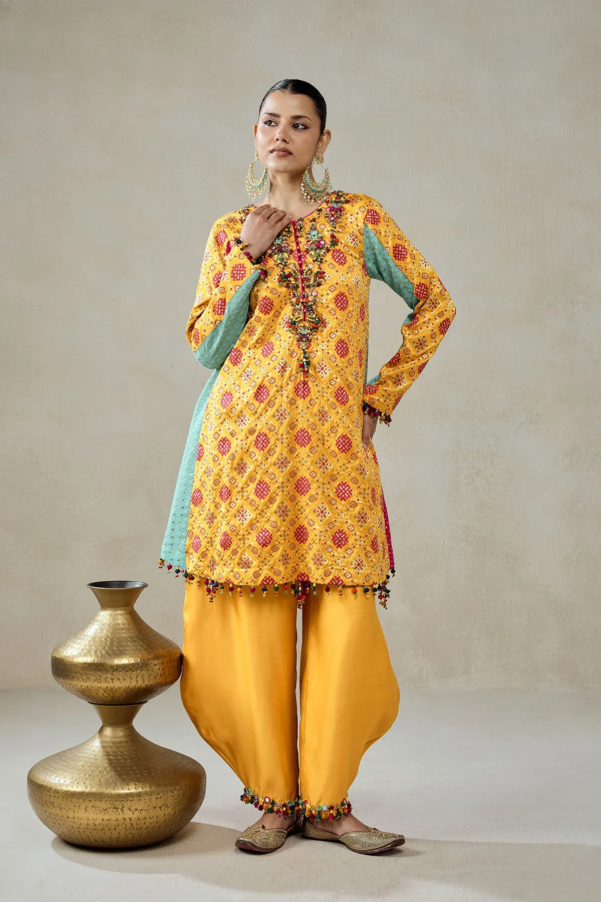 Yellow Patola Silk Suit Salwar Set by Nitika Gujral