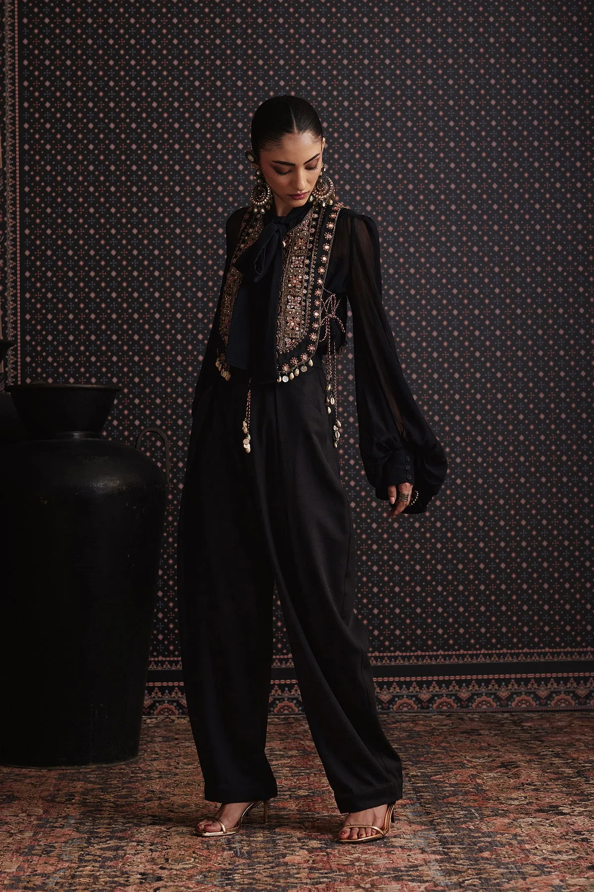 Oracle Pants Set by Ridhi Mehra, palazzo set, view 2