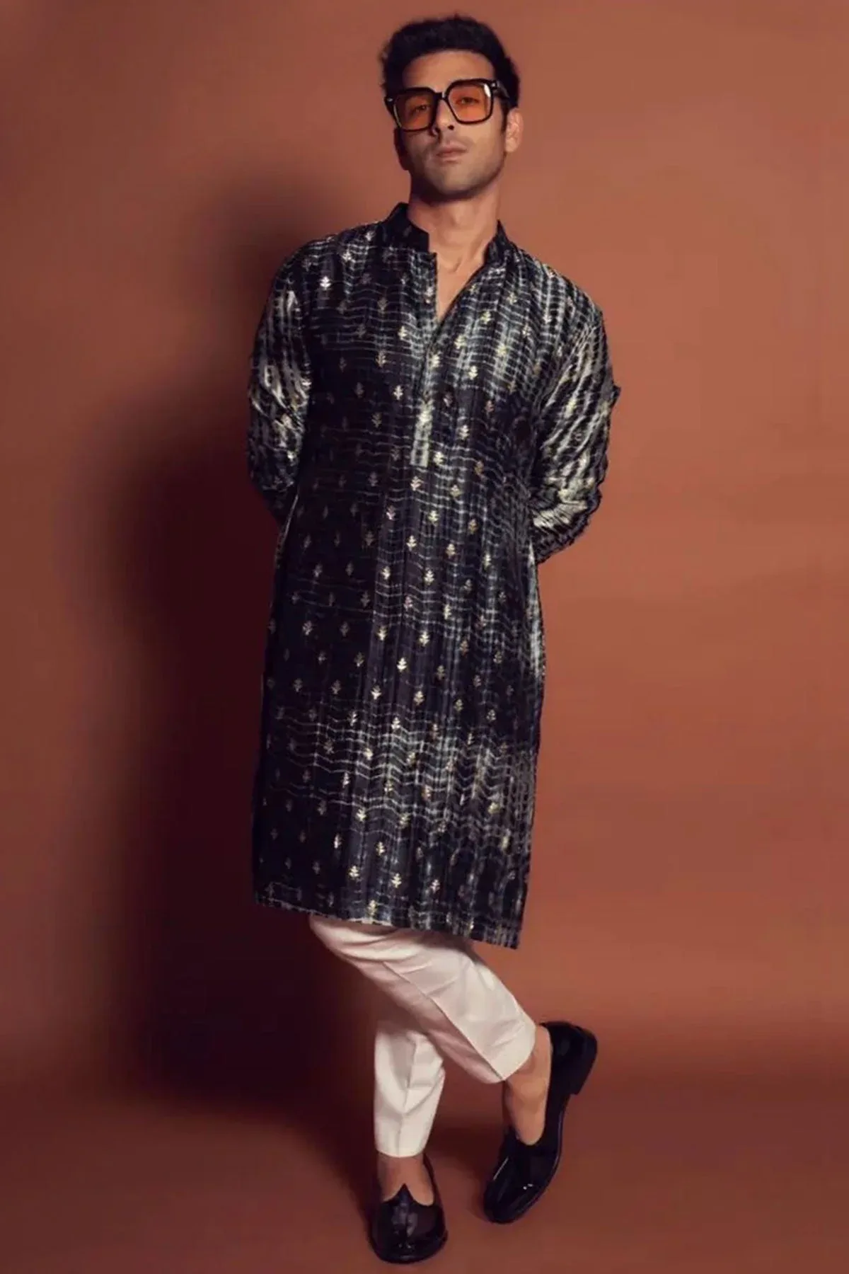 Pulkit Samrat In Syah Kurta by Qbik