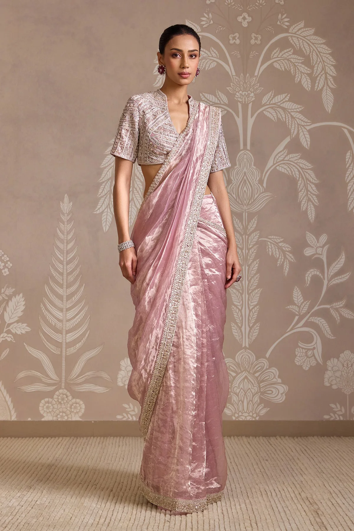 Warp Saree Set by Ridhi Mehra