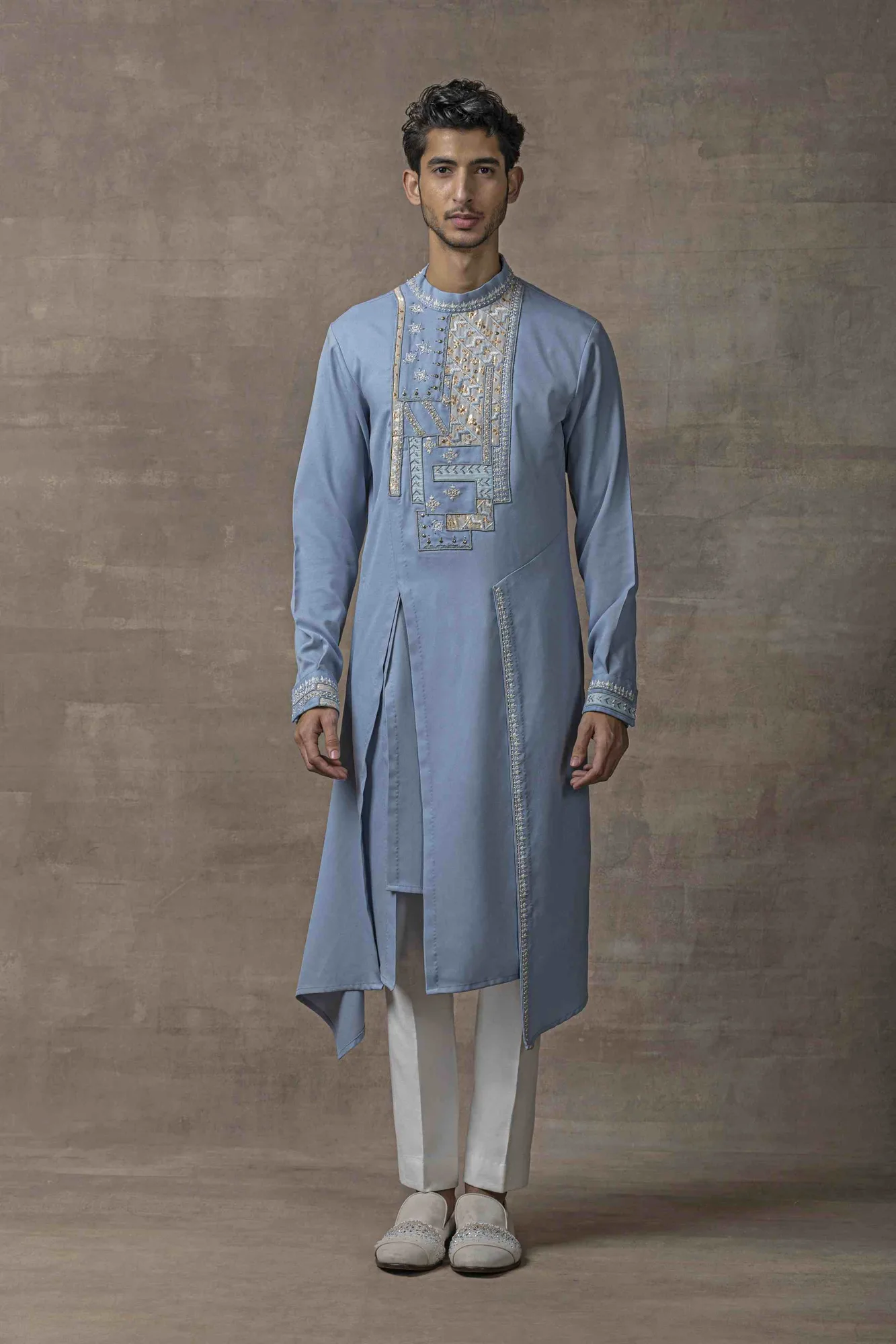 Blue Applique Work Kurta Set by Sarab Khanijou