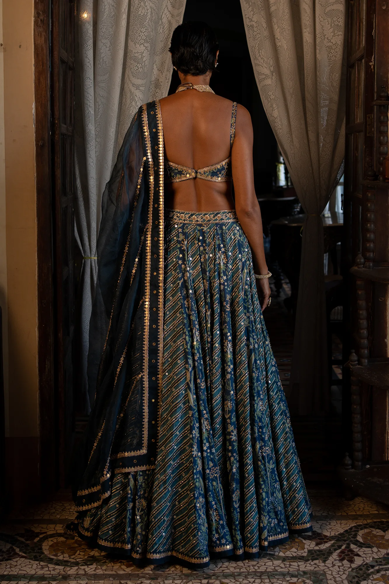 Eila Lehenga Set by Paulmi And Harsh in navy blue, view 2
