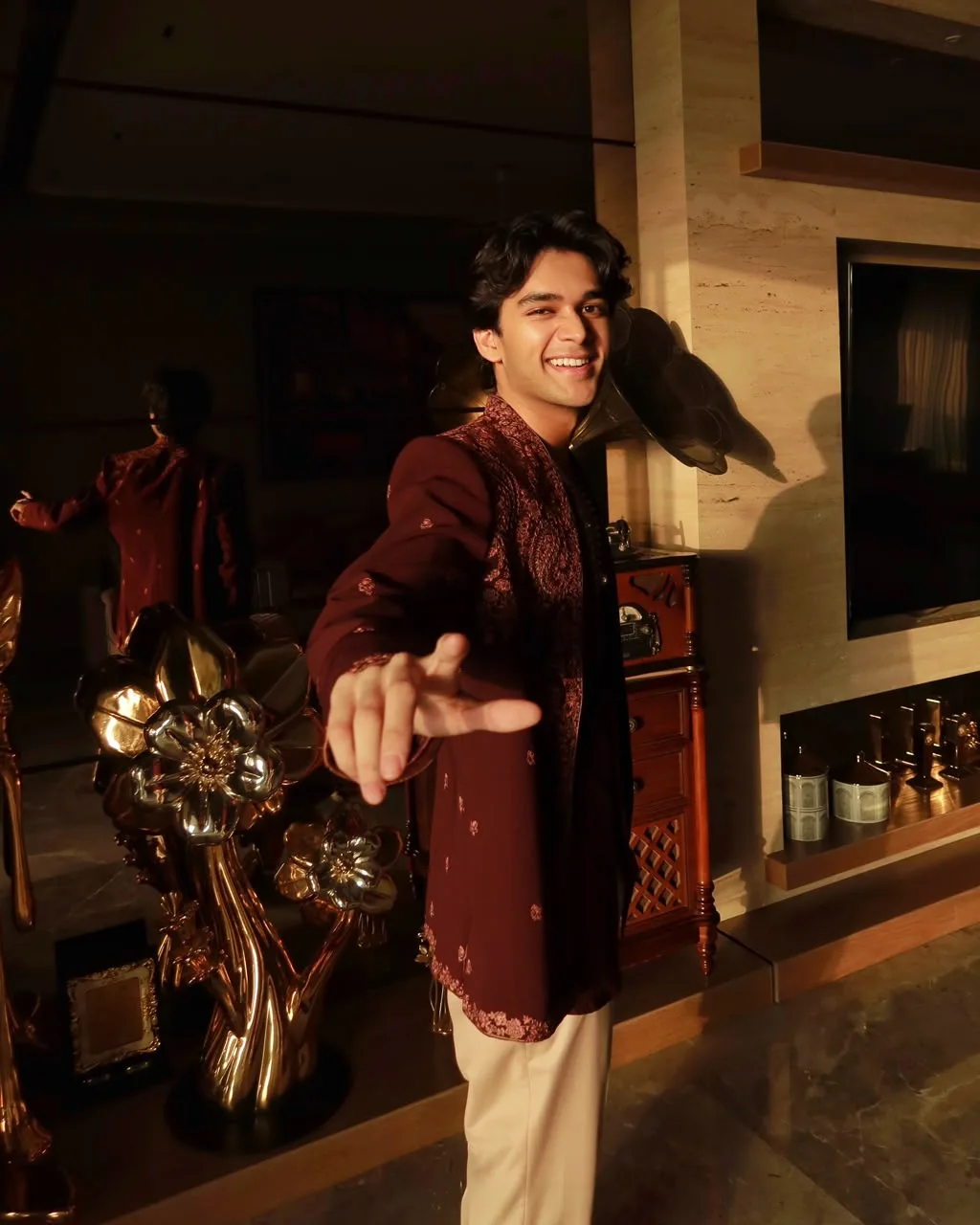 Shrey Singh in Royal Kashida Open Jacket Set by Dolly J in maroon, view 3