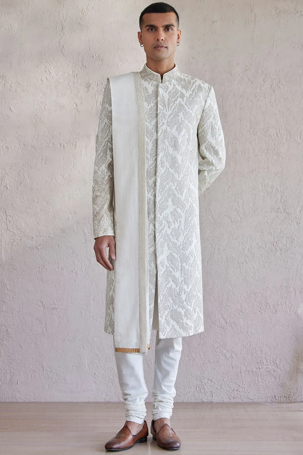 Alberobello Sherwani (Light) by Qbik