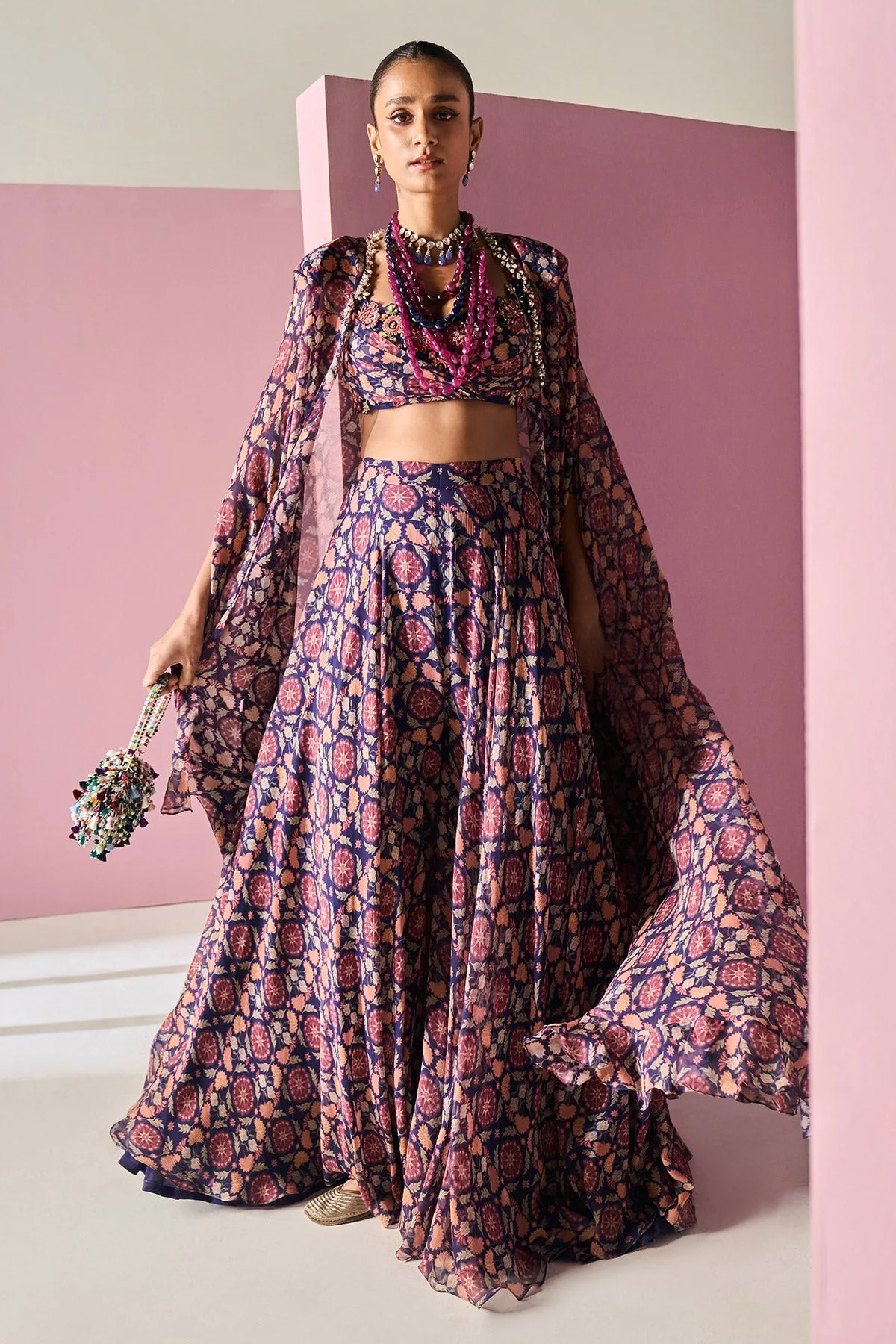 Ewaz by Ridhi Mehra