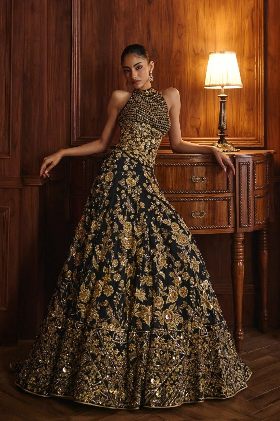 Sona by Mahima Mahajan, lehenga
