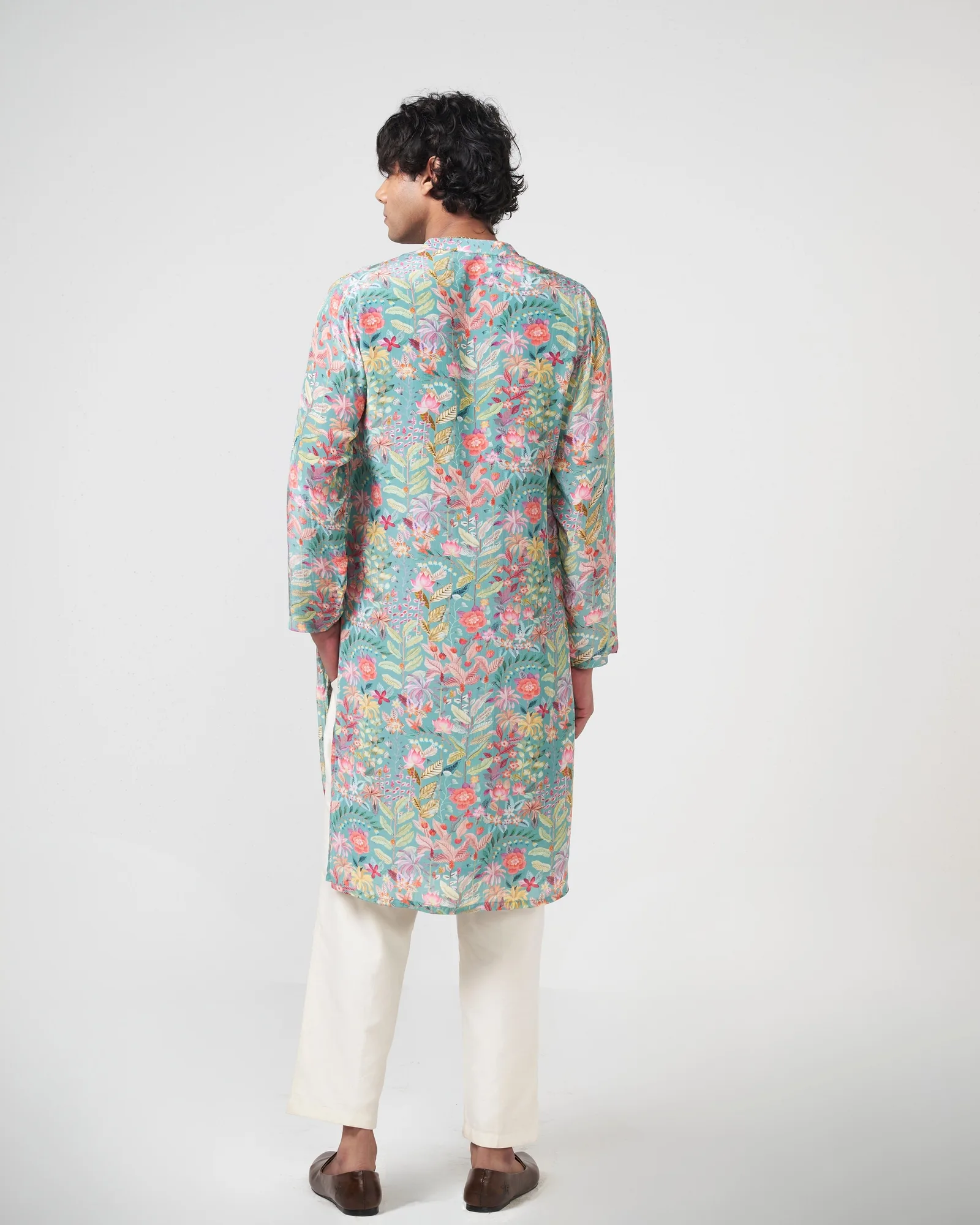 Tiffany kurta set by Rishi and Vibhuti in old rose, view 2