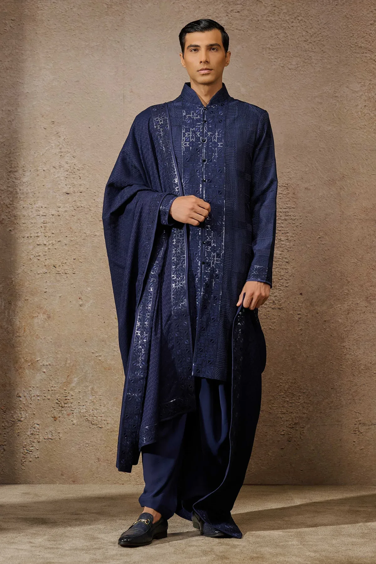 Otherworldly Textured Kurta Set by Tarun Tahiliani