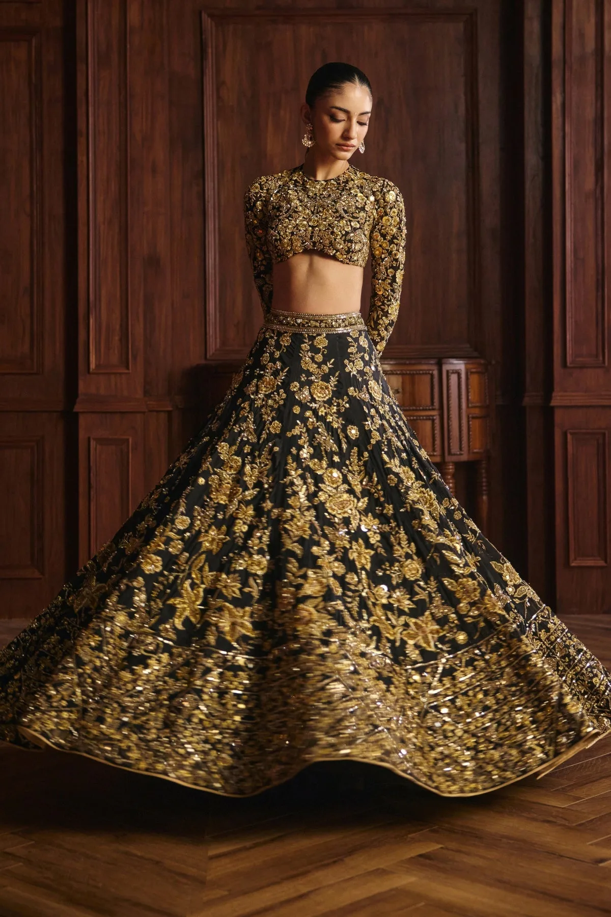 Parul by Mahima Mahajan, black lehenga
