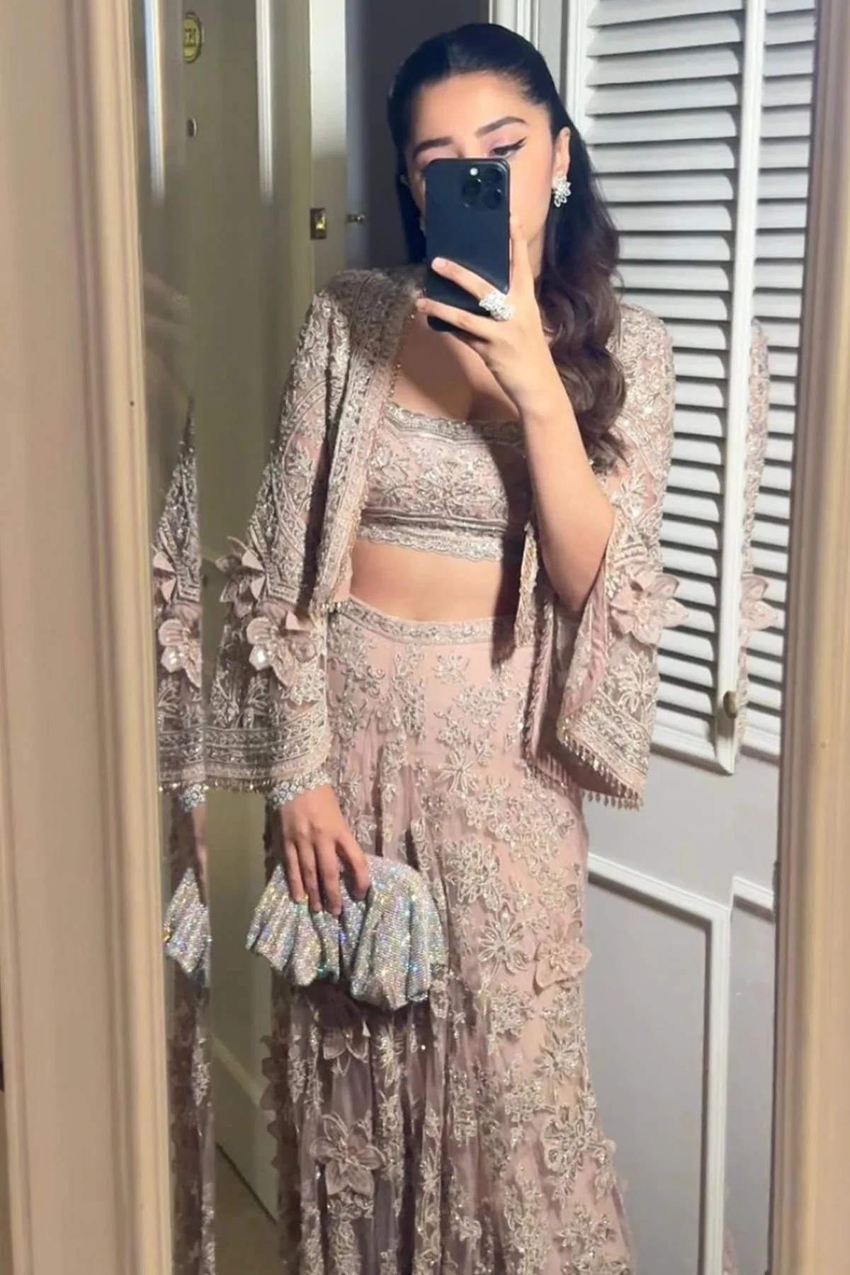 Isha In Lady Saree Skirt Set by Ridhi Mehra in pink