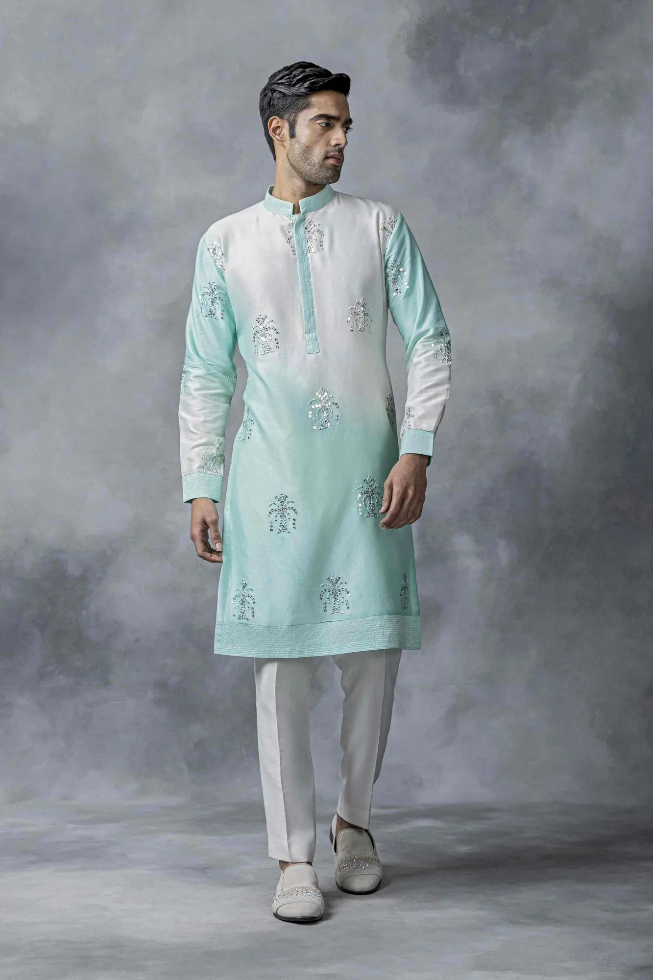 Off White And Sea Green Ombre Kurta Set by Sarab Khanijou