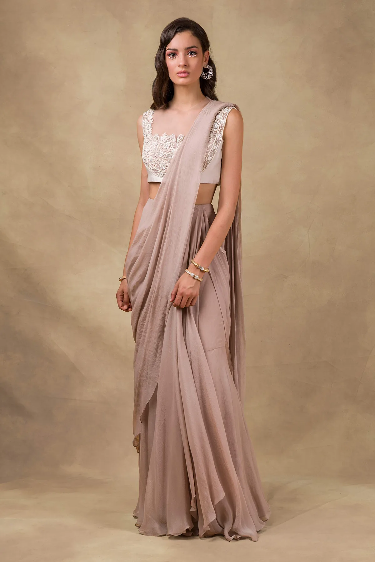 Jaeda by Ridhi Mehra