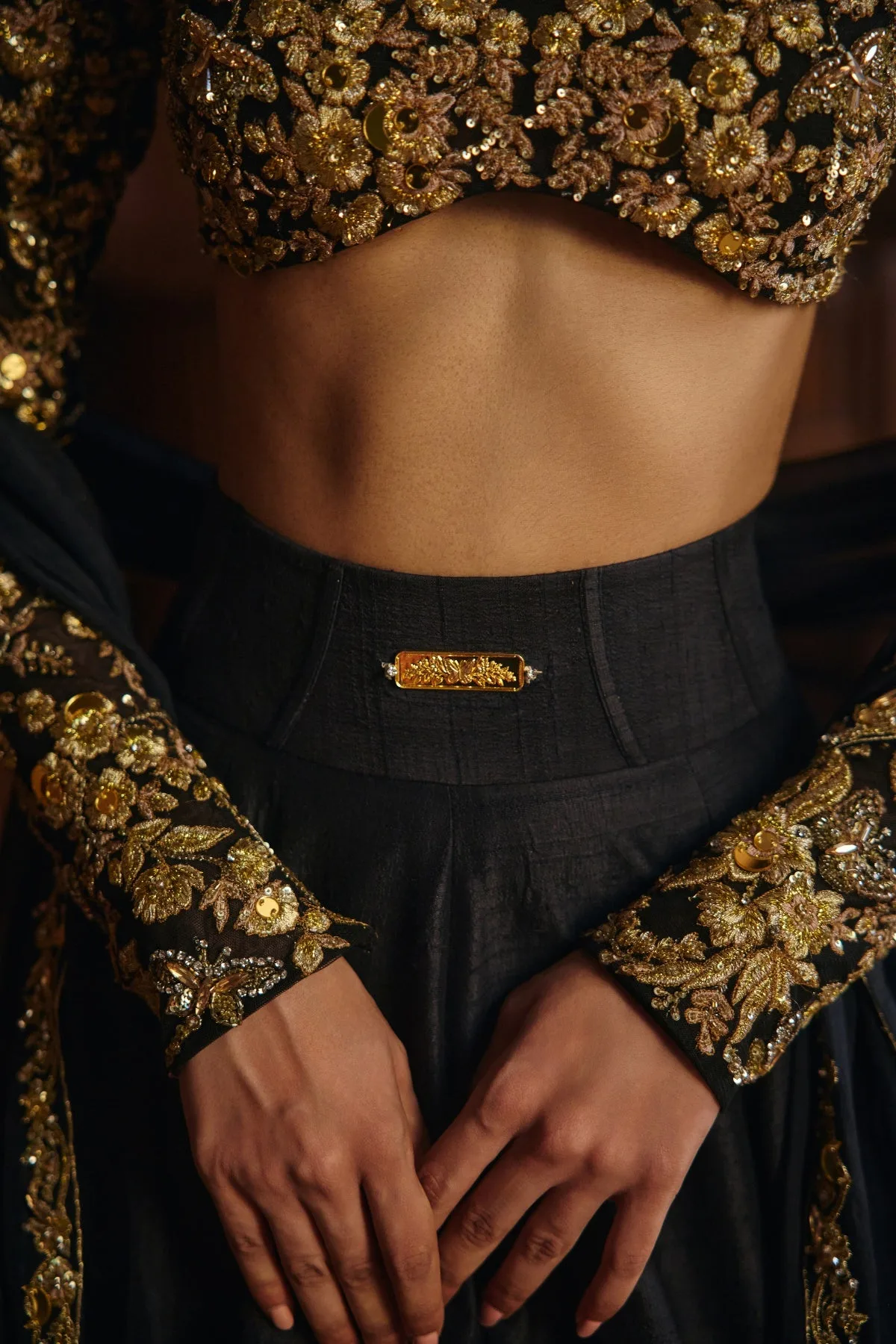 Azra by Mahima Mahajan, lehenga, view 3