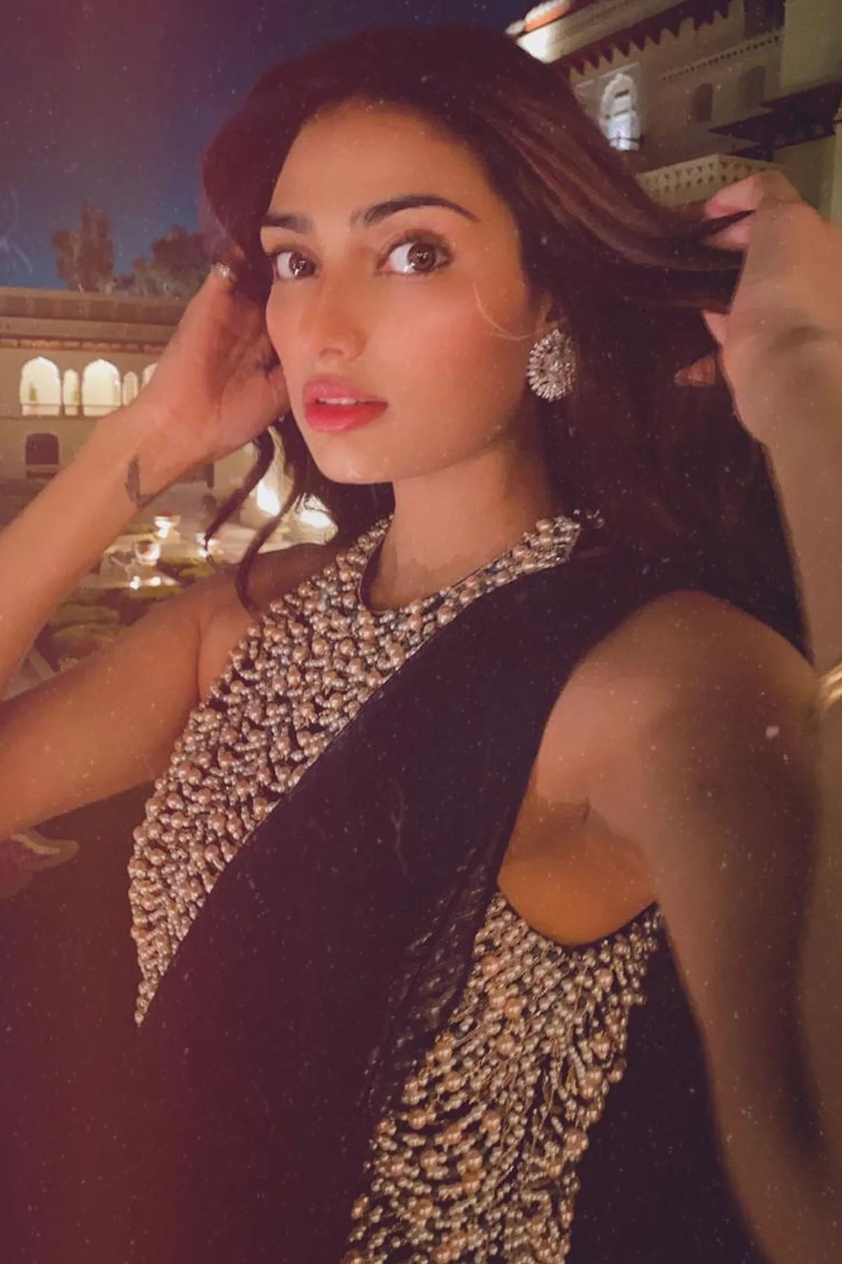 Athiya Shetty in Razieh by Ridhi Mehra, navy sari, view 3