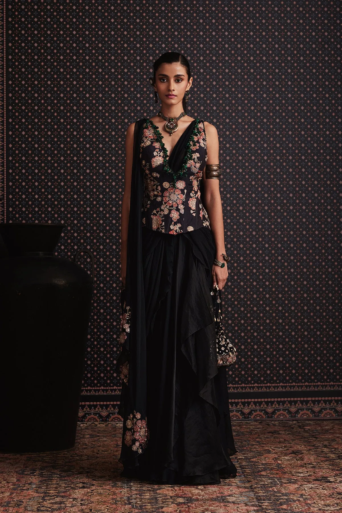 Nocturne Saree Set by Ridhi Mehra