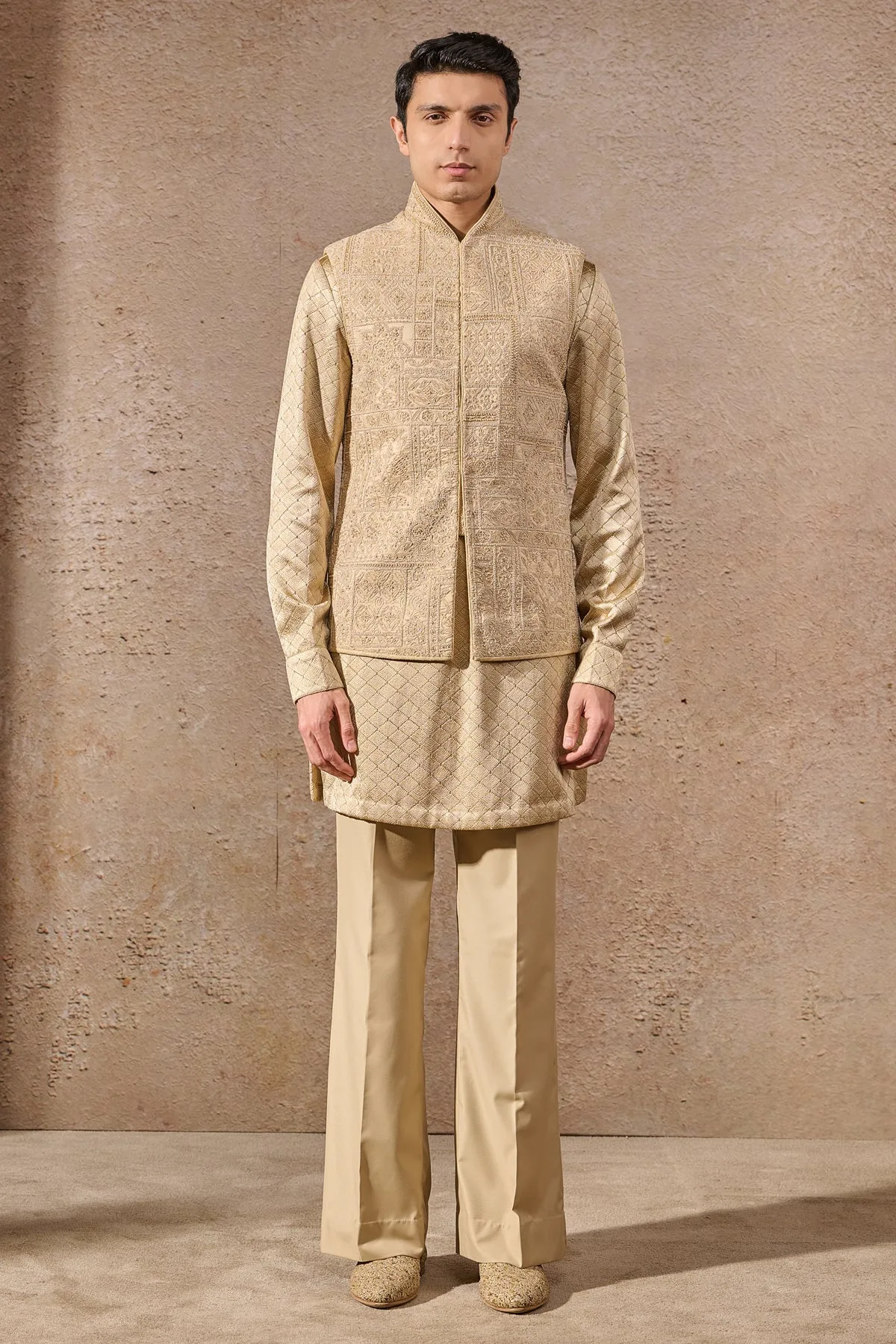 Languid Summer Geometric Embroidered Waistcoat by Tarun Tahiliani