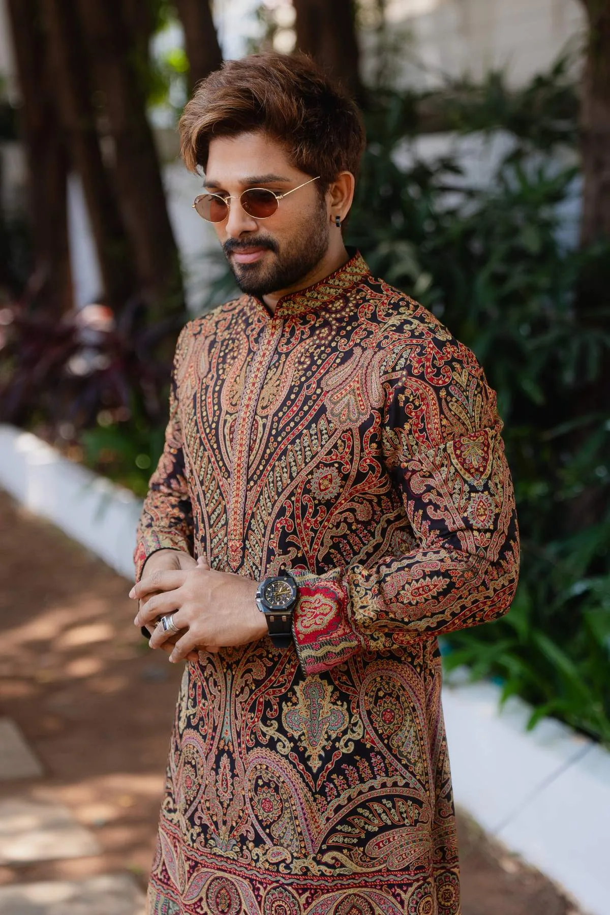 Allu Arjun in Nocturne Kashida Kurta and Farsi Pajama Set by Dolly J