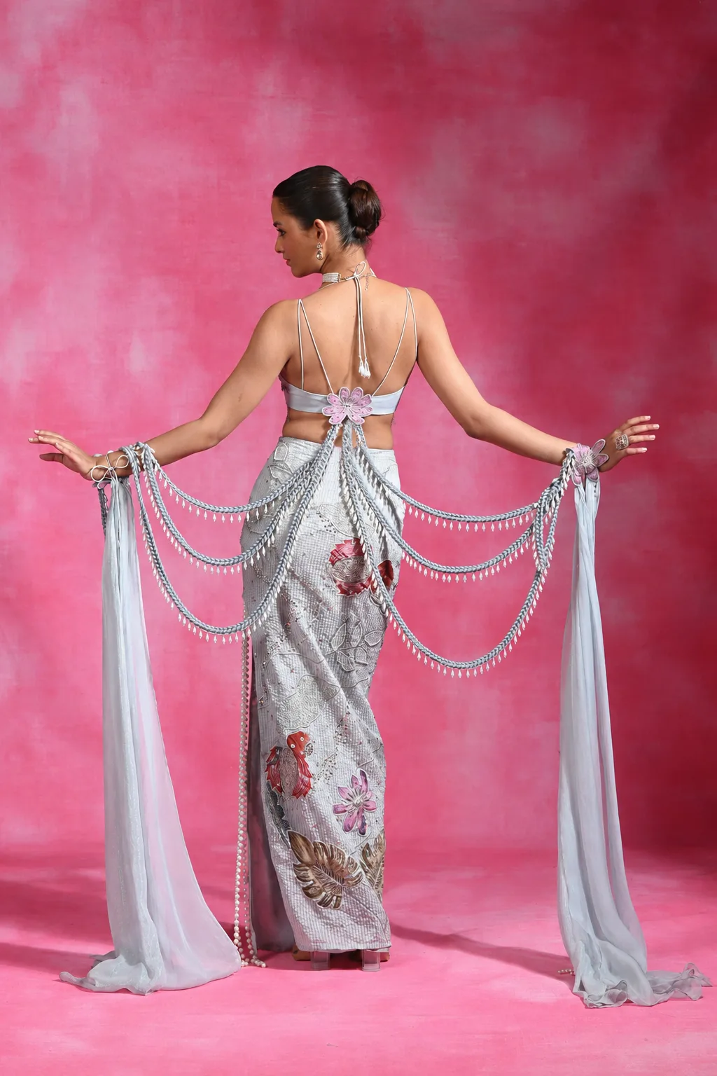 Icy Woo Mehbooba Set by Rishi and Vibhuti, view 2
