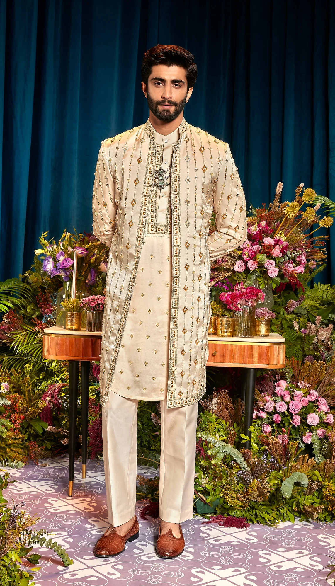 Gabriel - Ivory Sherwani Set by Papa Don't Preach, ivory jacket