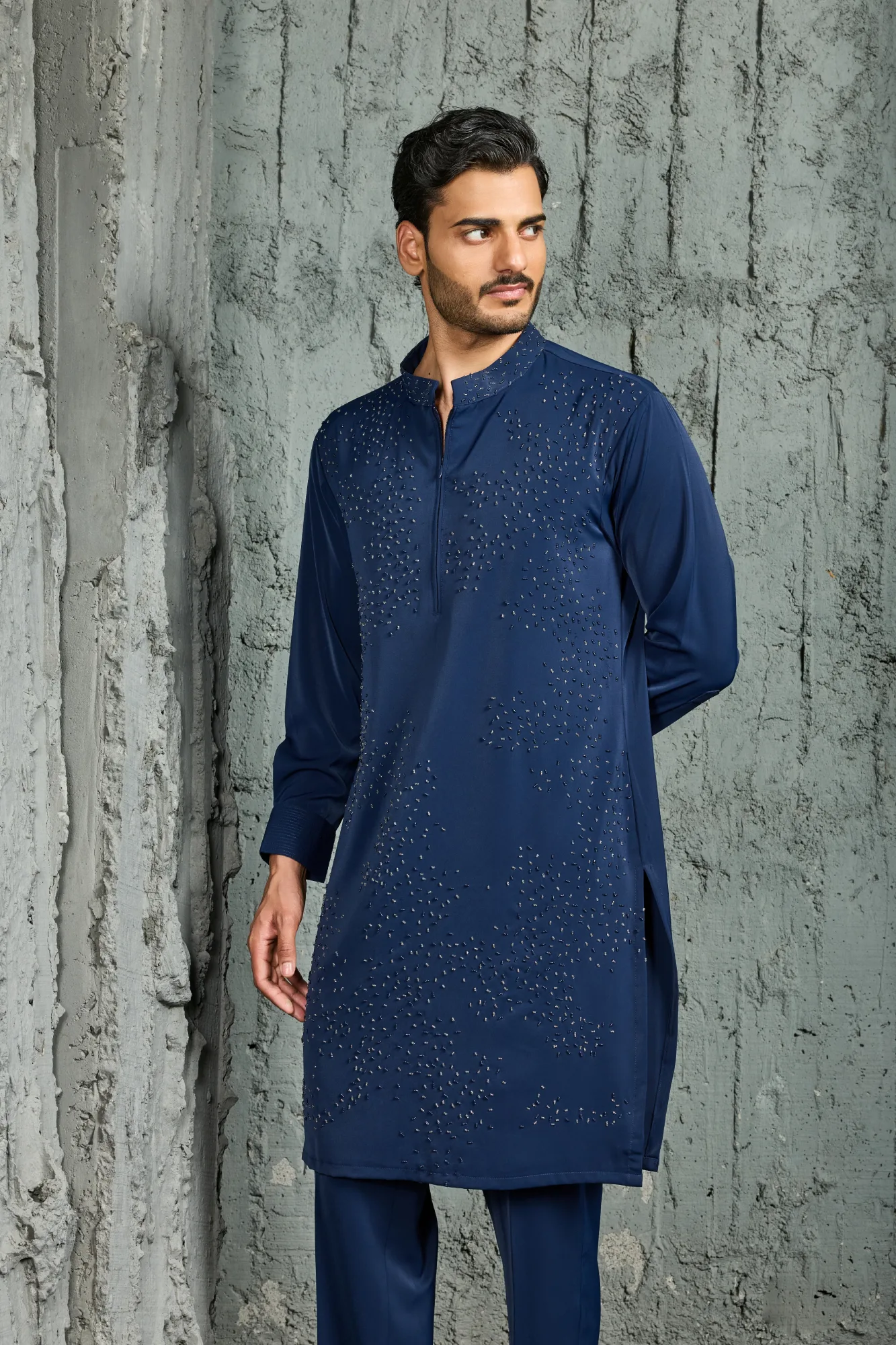 Jashn Neel Kurta Set by Sarab Khanijou