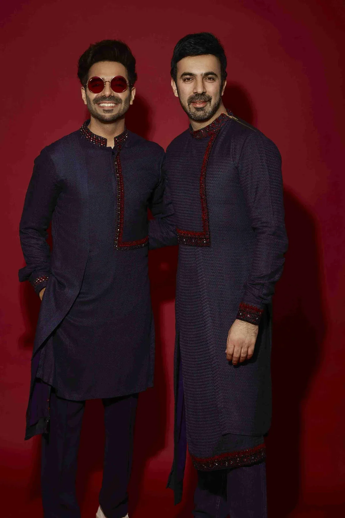 Aparshakti Khurana in Navy Panel & Red Thread Work Kurta Set by Sarab Khanijou