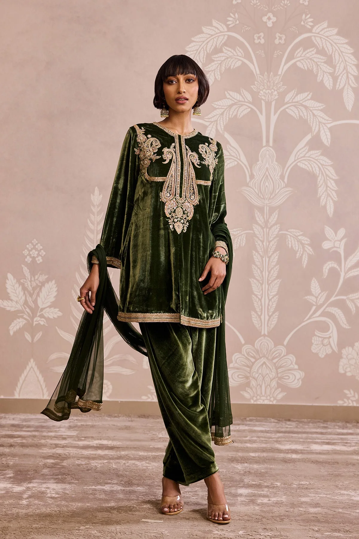 Zehra Kurta Set by Ridhi Mehra