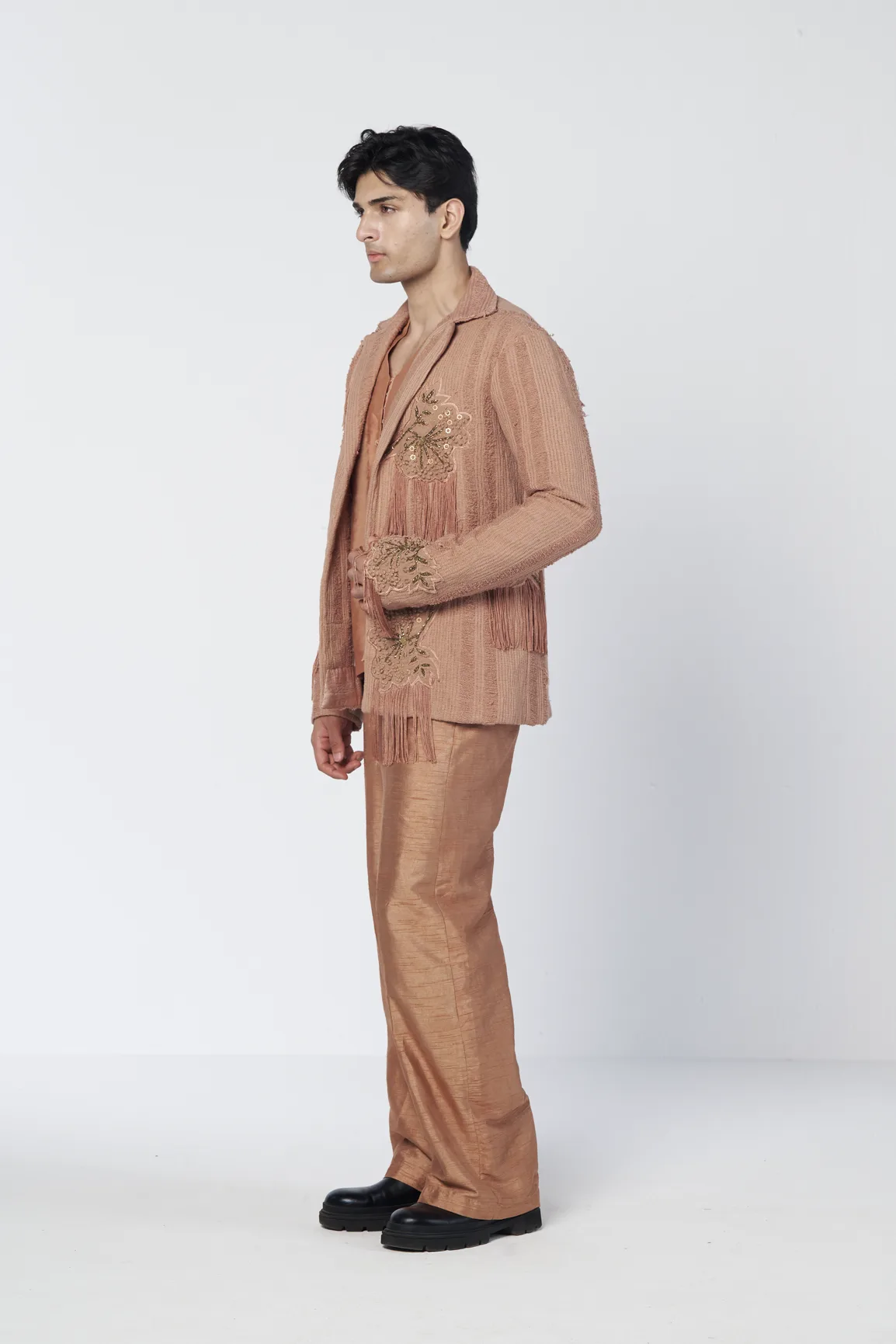 Desert Dusk Kurta set by Rishi and Vibhuti, view 2