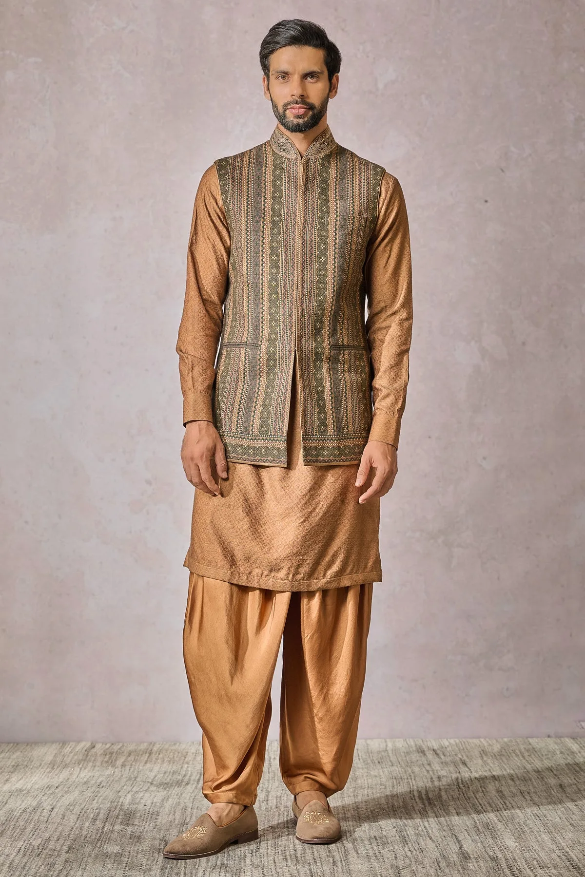 SOL Waistcoat by Tarun Tahiliani