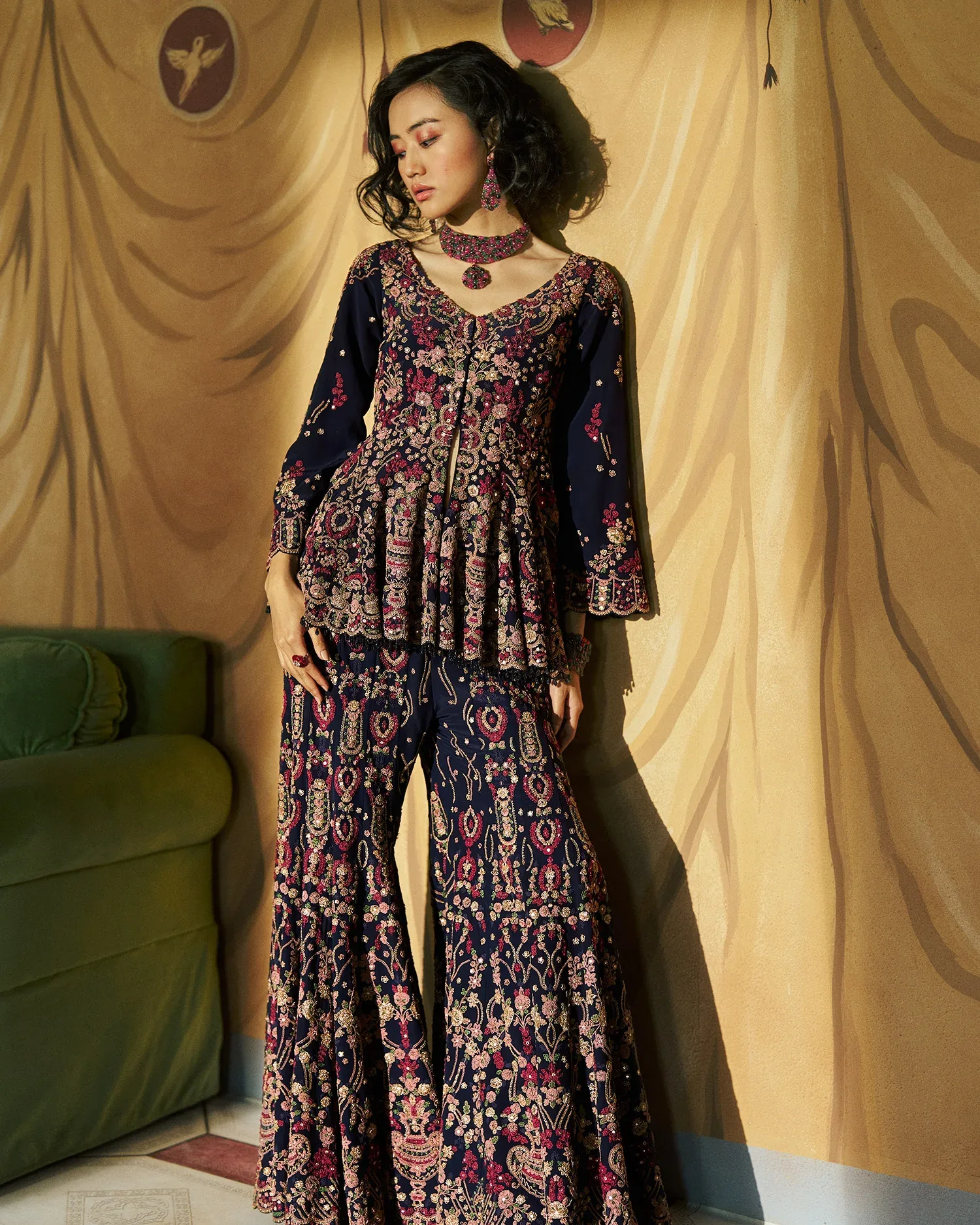 Hueden Jacket Kurta & Flare Pant Set by Dolly J