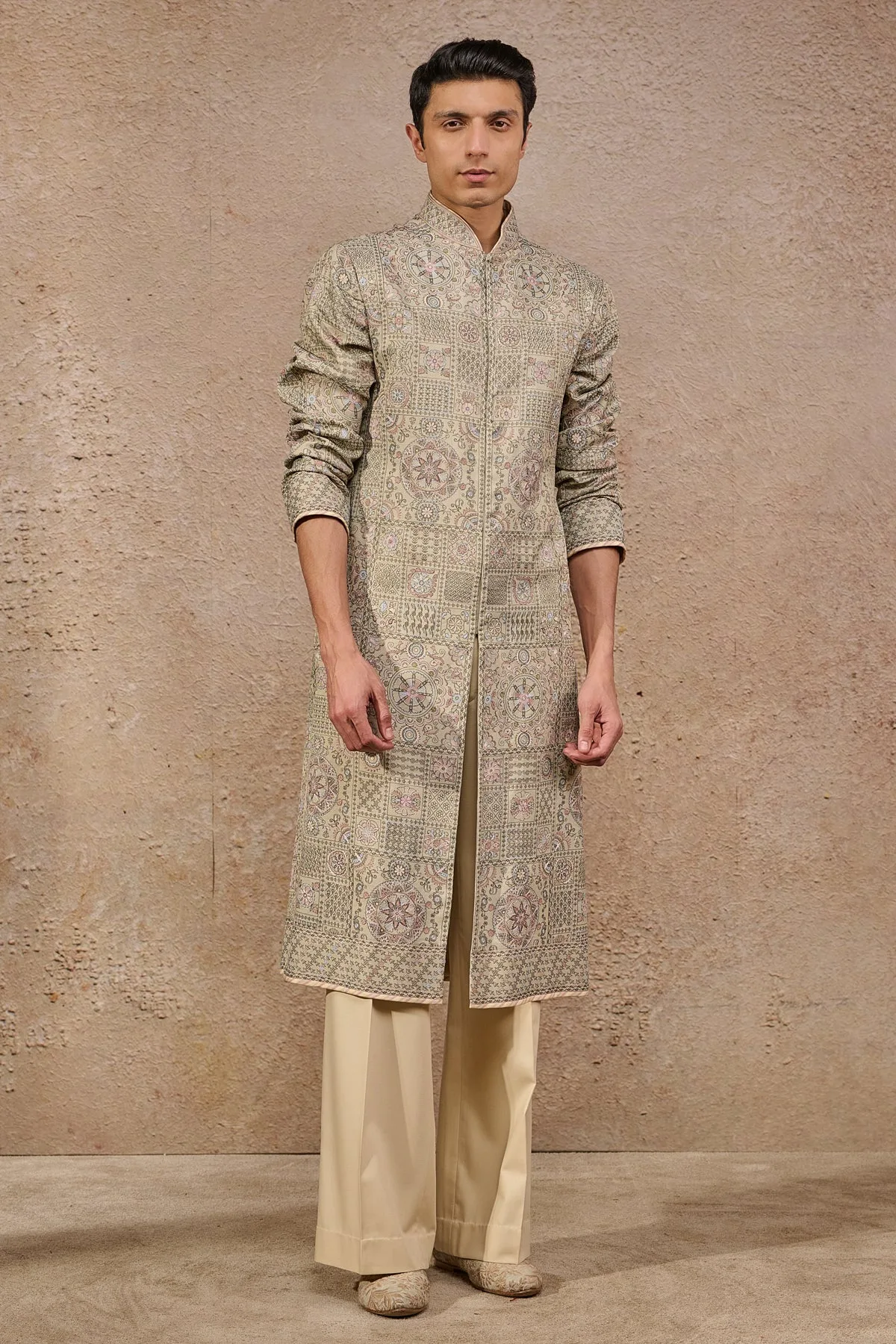 Languid Summer Resham Embroidered Classic Kurta by Tarun Tahiliani