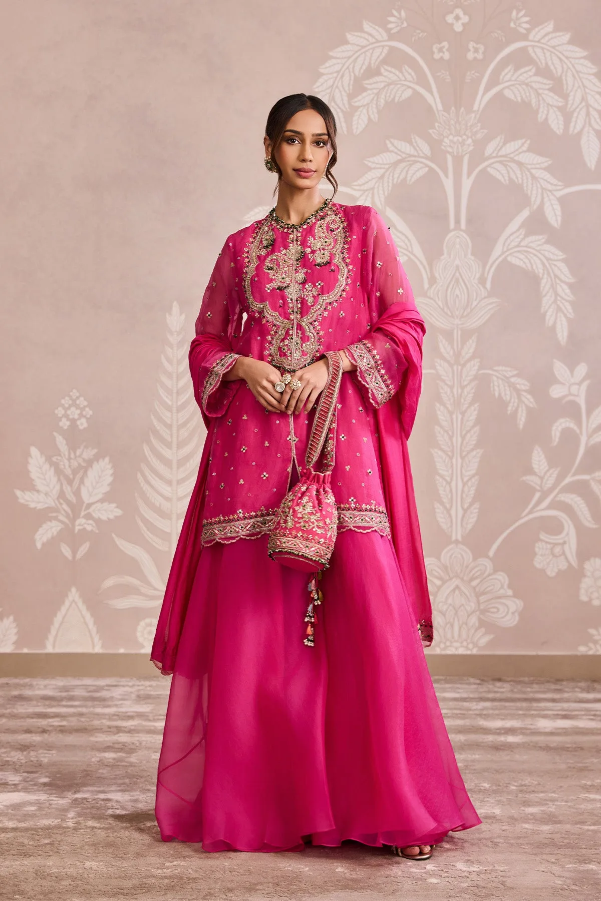 Mehrban Kurta Set by Ridhi Mehra