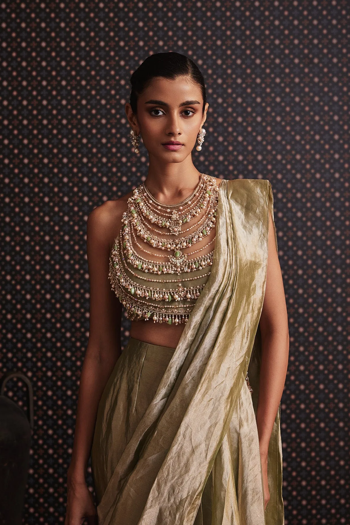 Ode Saree Set by Ridhi Mehra, view 3