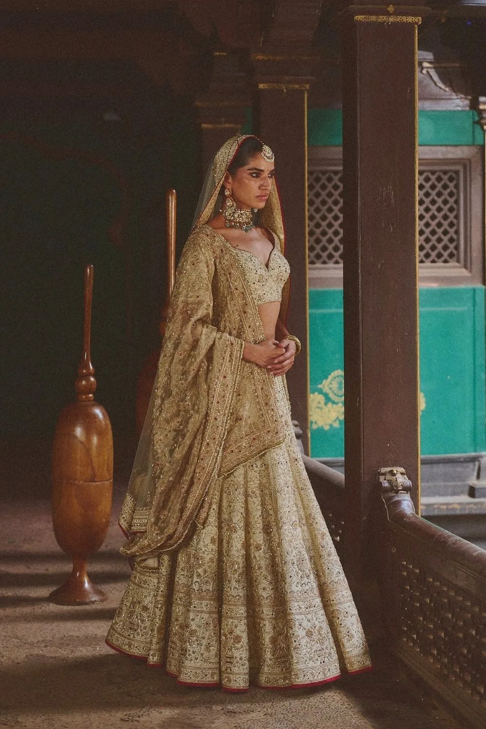 Sadhana Lehenga Set by Jigar Mali in off white, view 3