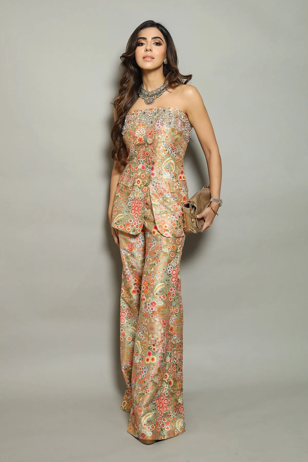 Bahaar Dhawan in Cadenza Jacket Set by Ridhi Mehra in olive green