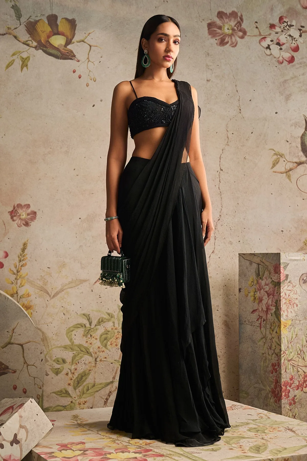 Diva Saree Set by Ridhi Mehra in black