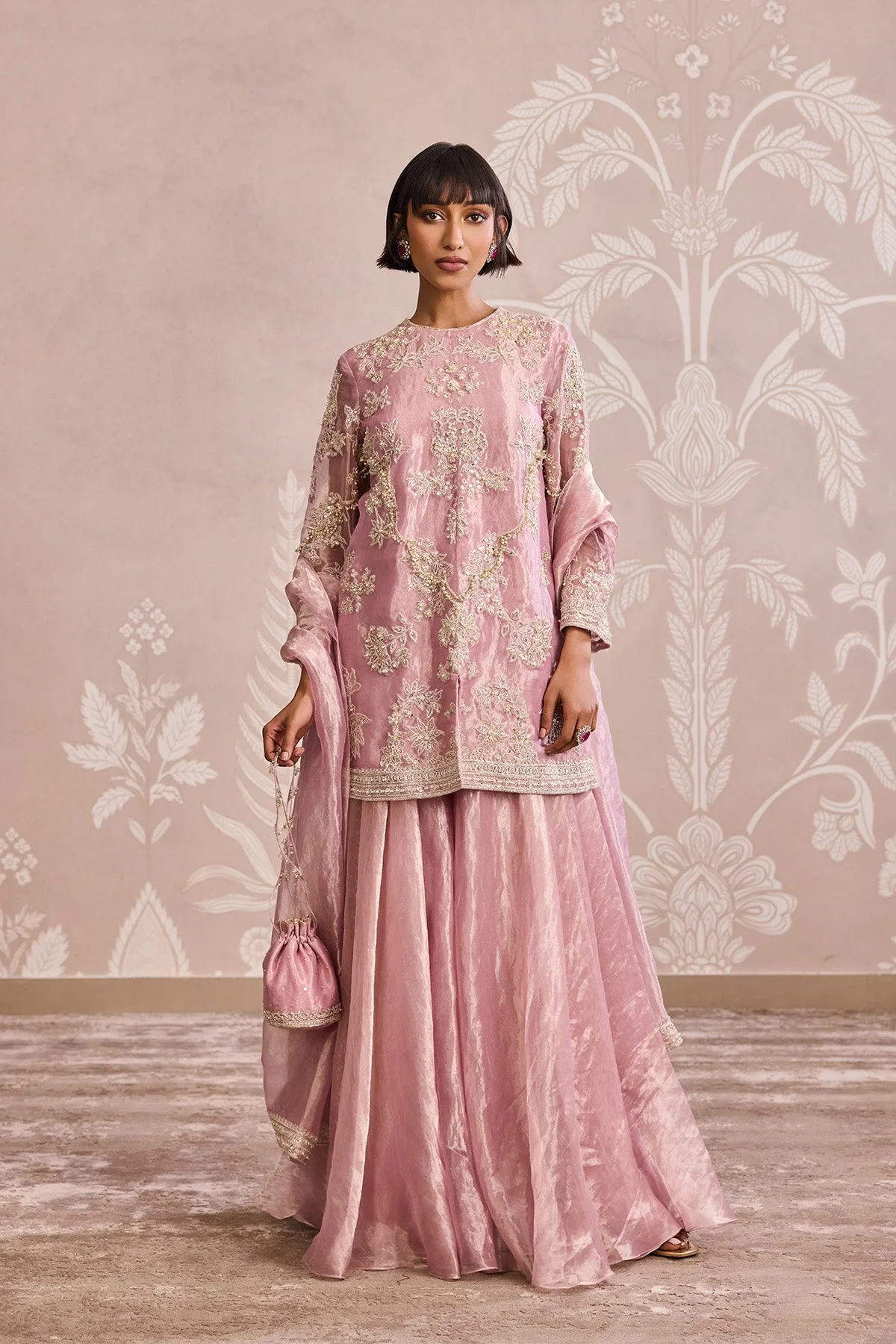 Faza Kurta Set by Ridhi Mehra