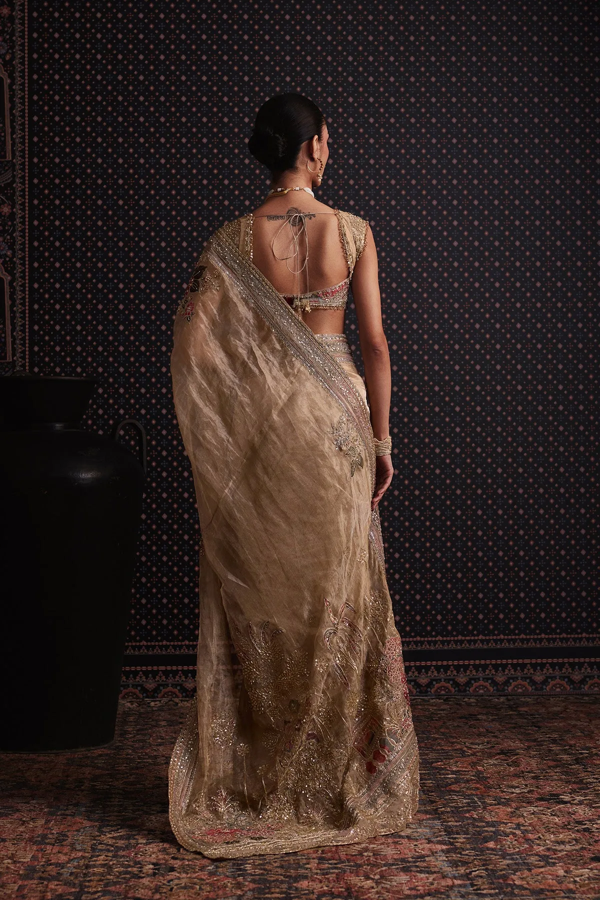 Mirage Saree Set by Ridhi Mehra, view 4