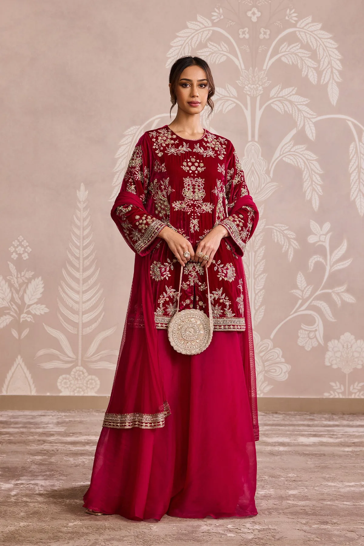 Mashal Kurta Set by Ridhi Mehra