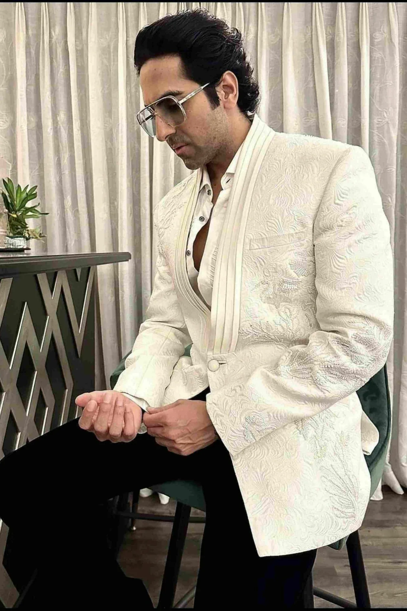 Ayushmann Khurrana in Off White Jacquard Tuxedo by Sarab Khanijou