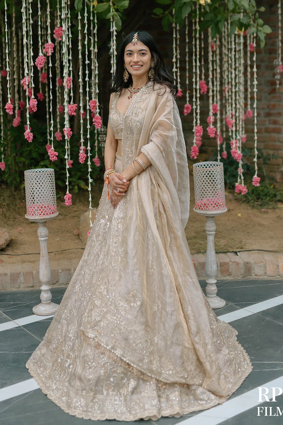Serena Alam Shah in Swarn Lehenga Set by Ridhi Mehra