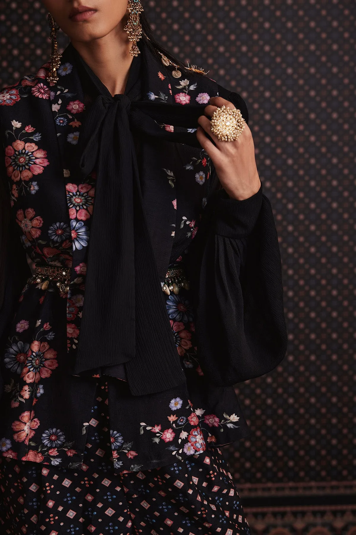 Boheme Cape Set by Ridhi Mehra, palazzo set, view 4