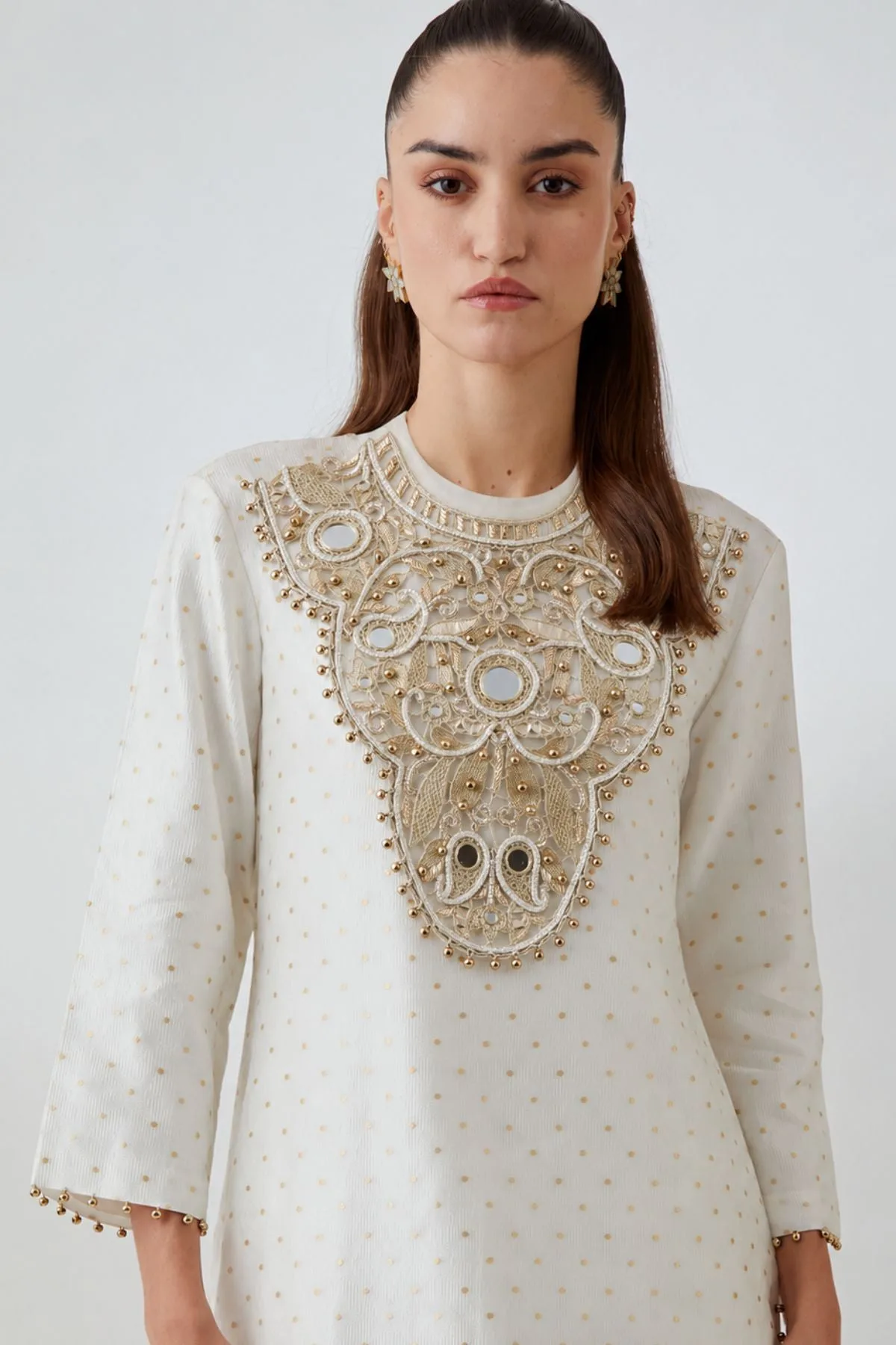 Off-White Brocade Banarasi Embroidered Kurta With Detachable Necklace And Pants by Payal Singhal in off white, view 4