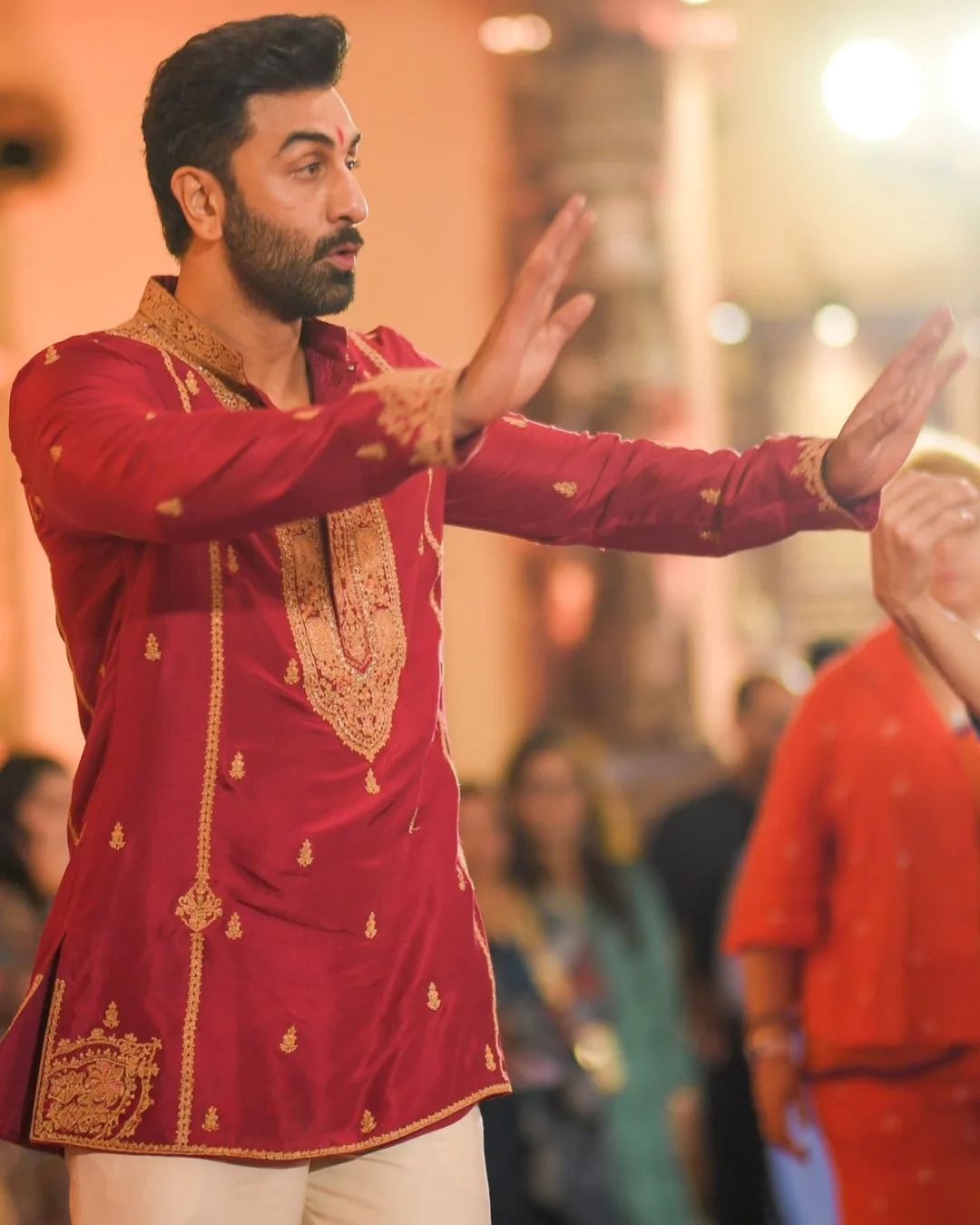 Ranbir Kapoor in Abeer Kashidakari Kurta Set by Dolly J in red, view 4