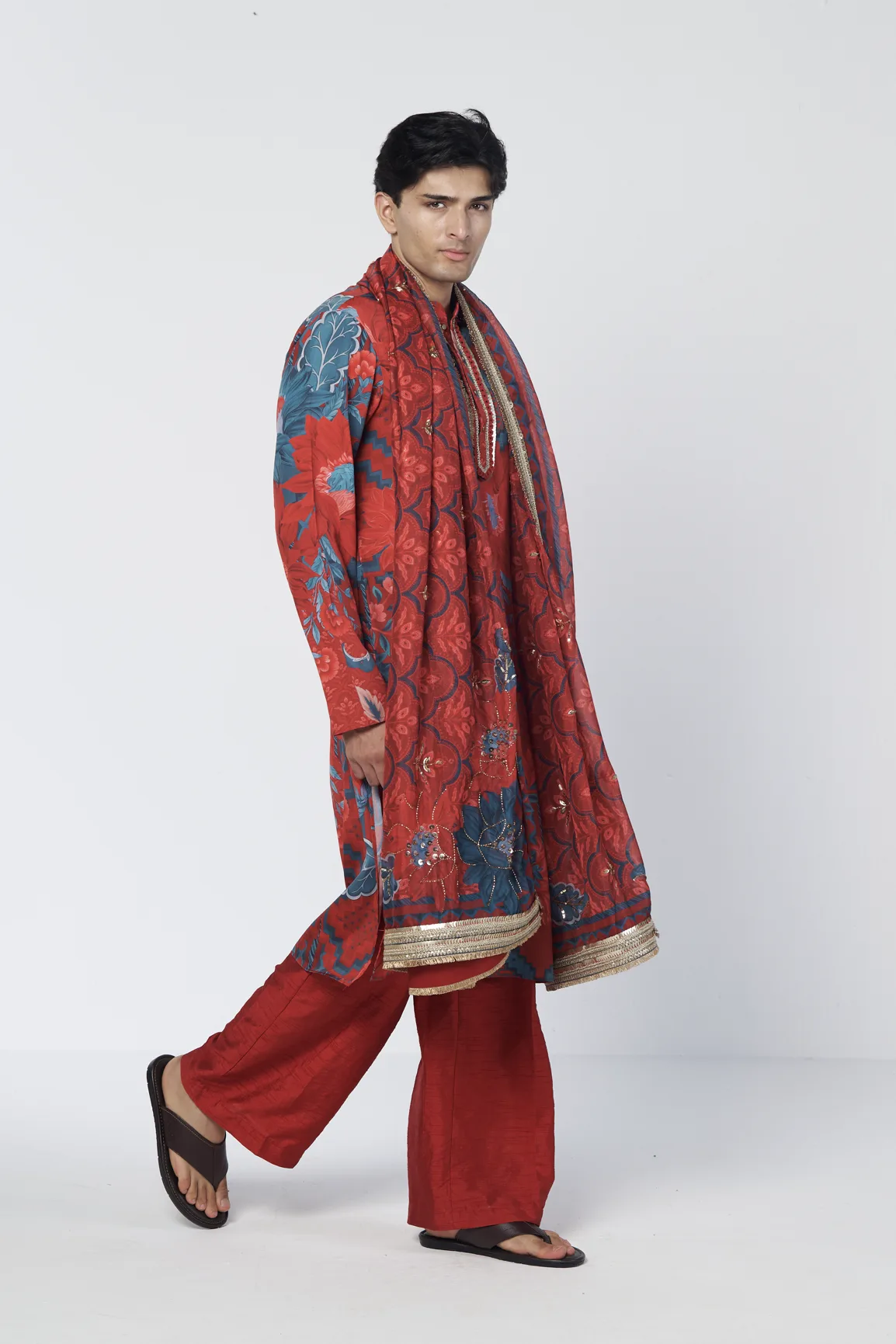 Red Mirage 2.0 Kurta set by Rishi and Vibhuti, view 3