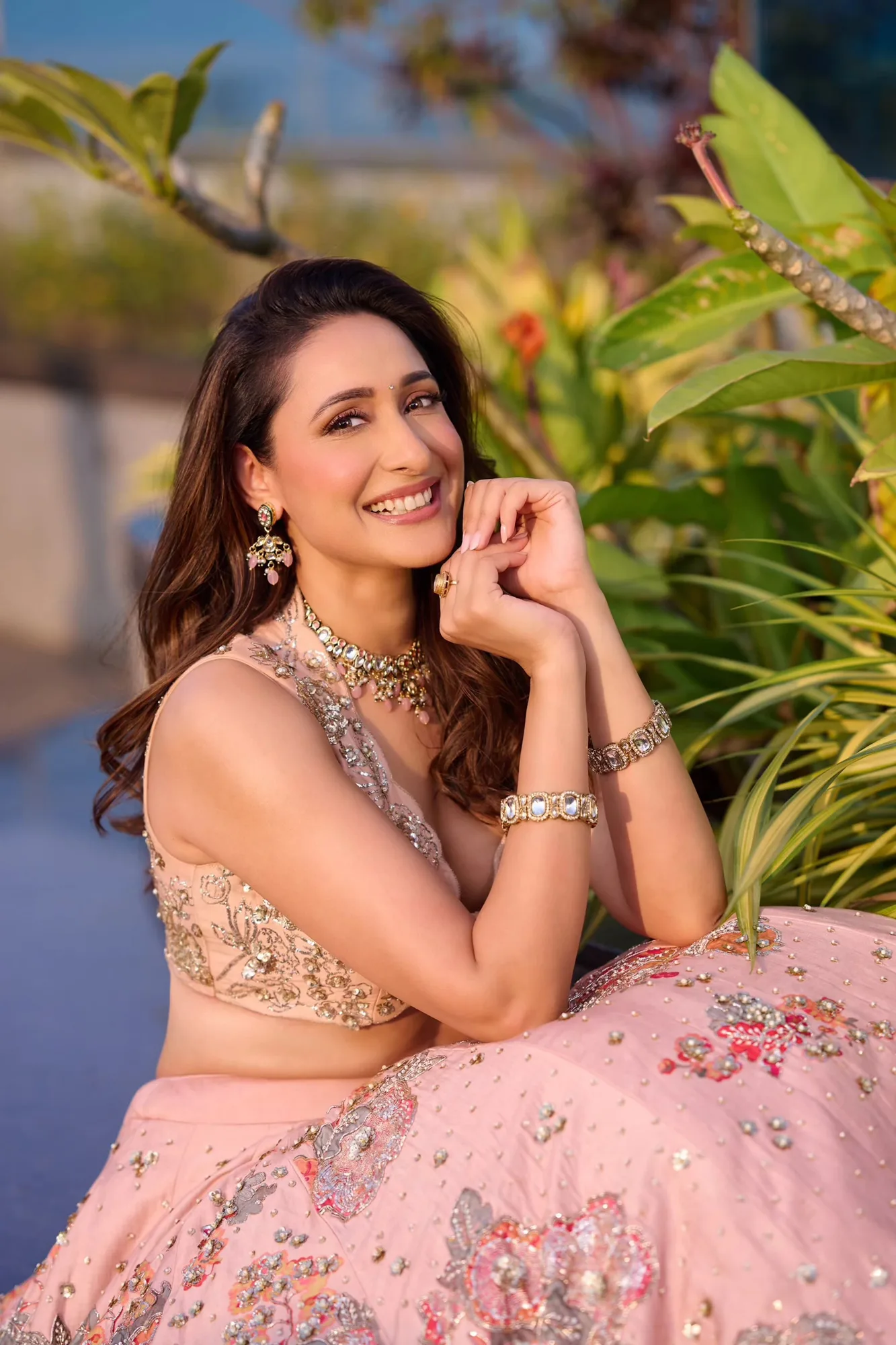 Jaiswal Pragya in the Vincenza Lehenga Set by Paulmi And Harsh in baby pink, view 2